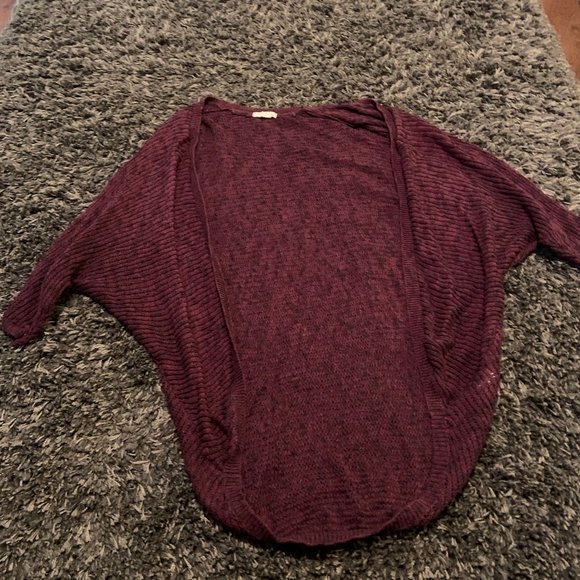 3/4 Burgundy Cardigan - Picture 1 of 1